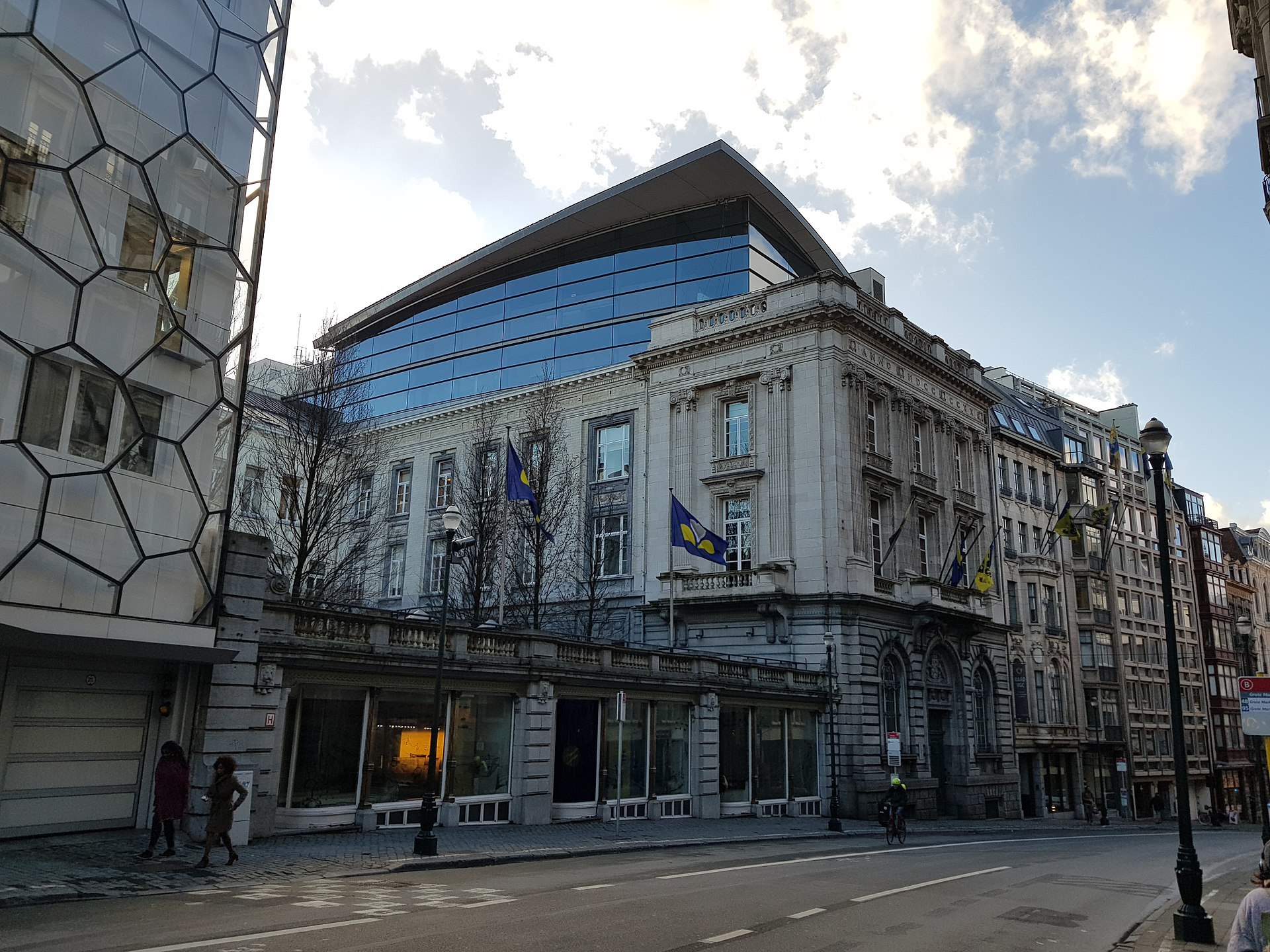 1920px Brussels Parliament building 2