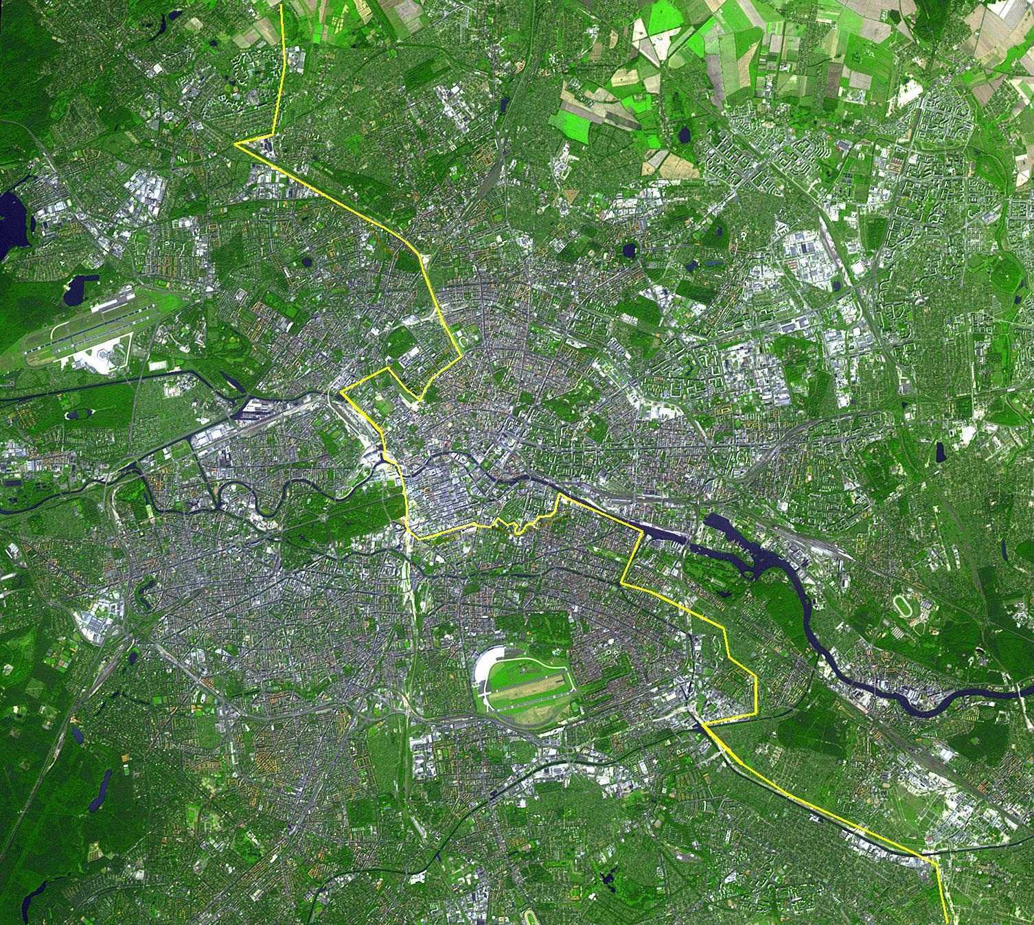 Berlin satellite image with Berlin wall