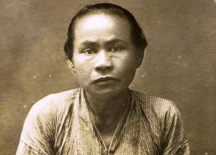 Enslaved-lady-in-the-Dutch-East-Indies-Exact-Location-Unknown-around-1922-KITLV-158012_0