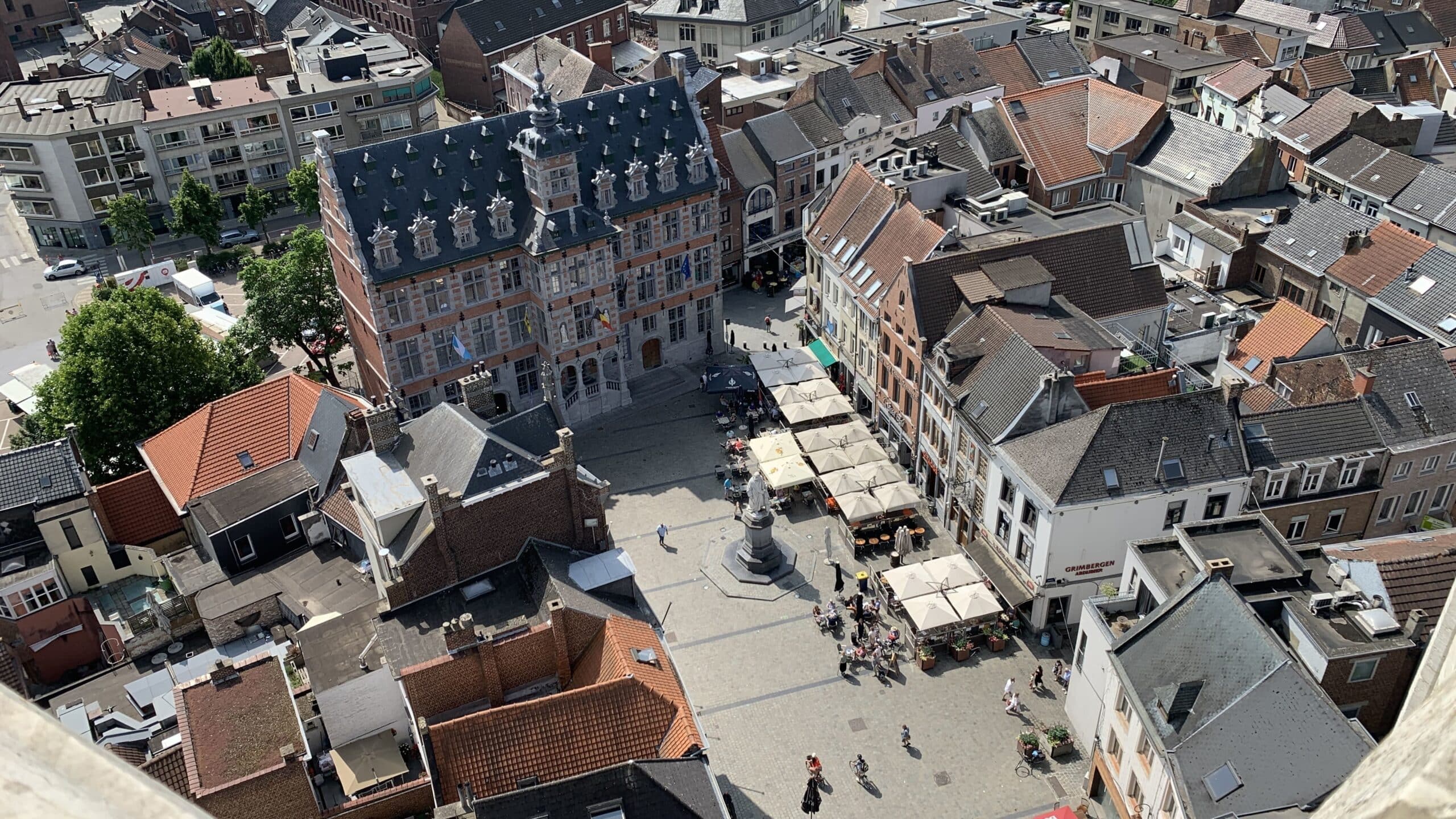 Luchtbeeld Grote Markt 02 vzw den AST