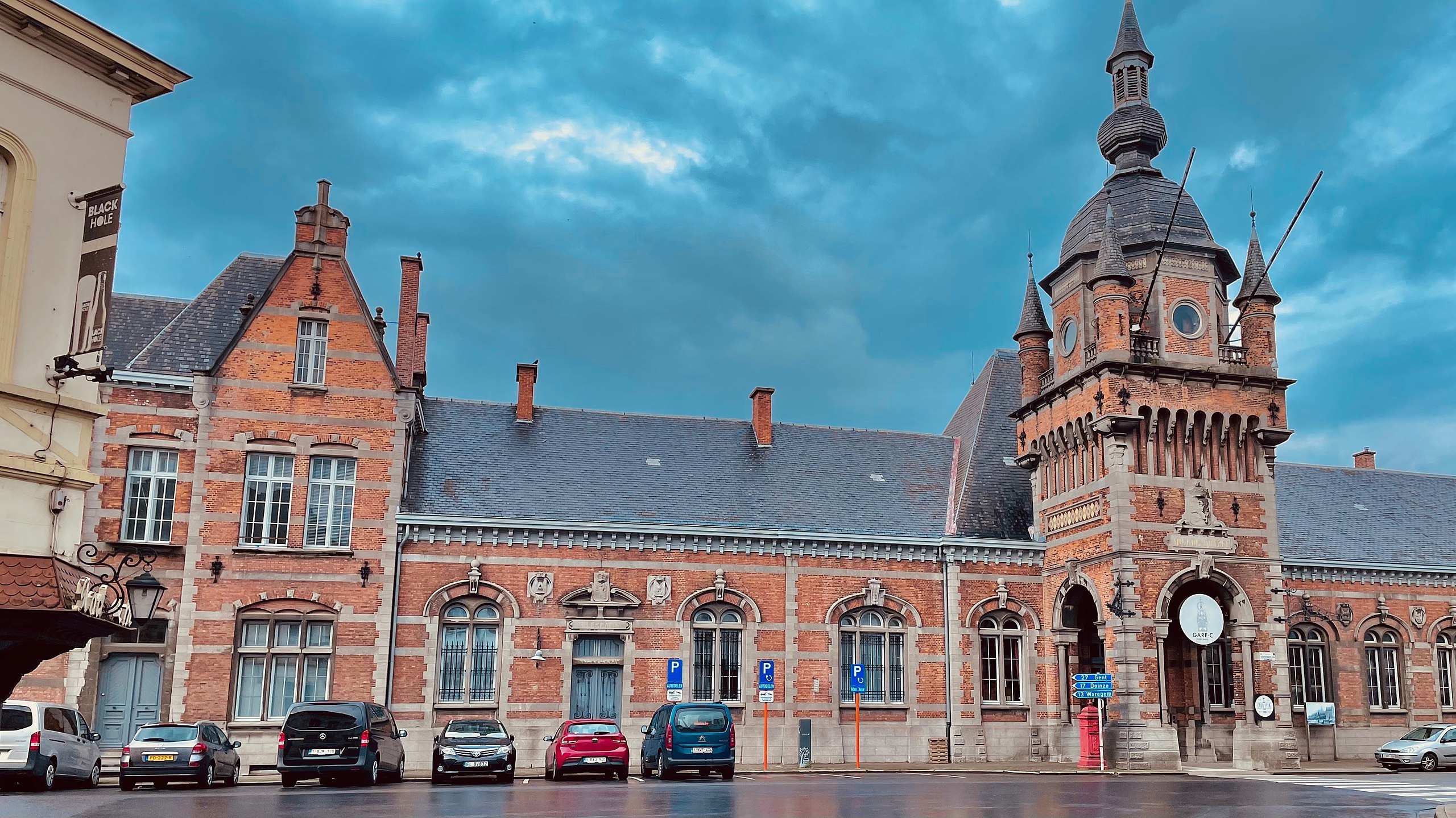 Station Oudenaarde Gebouw oud