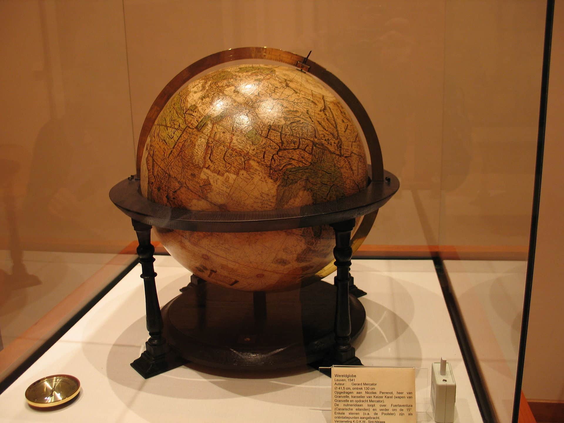 Wereldglobe Mercator 24 03 2007 16 27 08