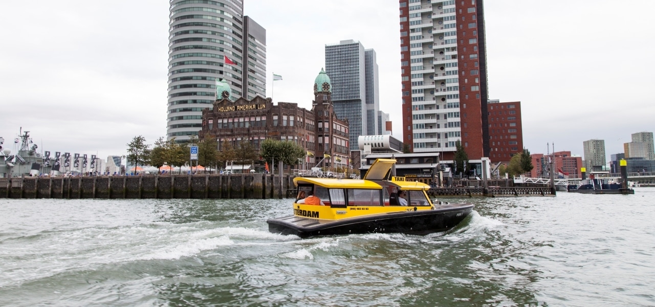 Hotel new york watertaxi