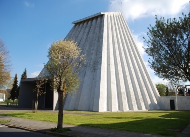 Kerk buiten